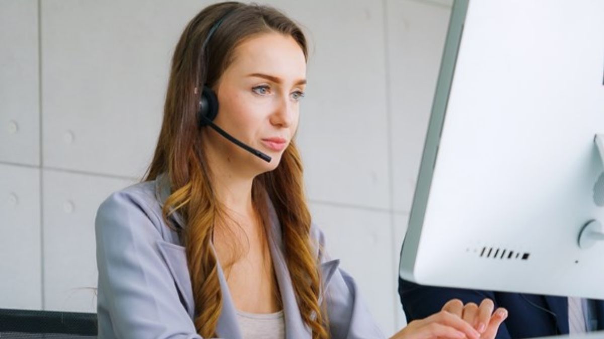 Customer Support at 711Cuci - 711cuci1
